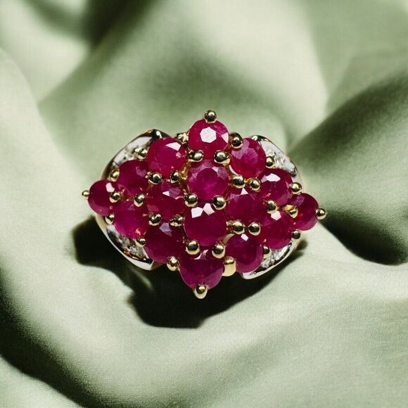 VINTAGE -10k Gold -Natural Ruby & Diamond Ring -Size 6- 2CTTW Cluster Ring -4.6g - Picture 1 of 16